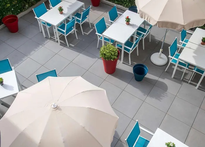 Ibis Budget Menton Bord De Mer